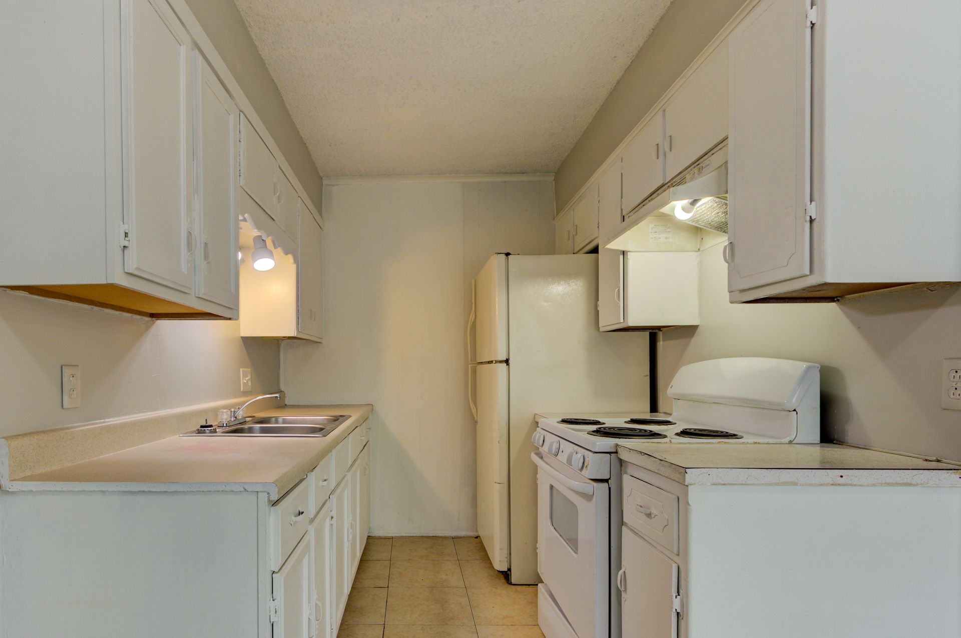 MF-06-The View Apartment 6 of 12