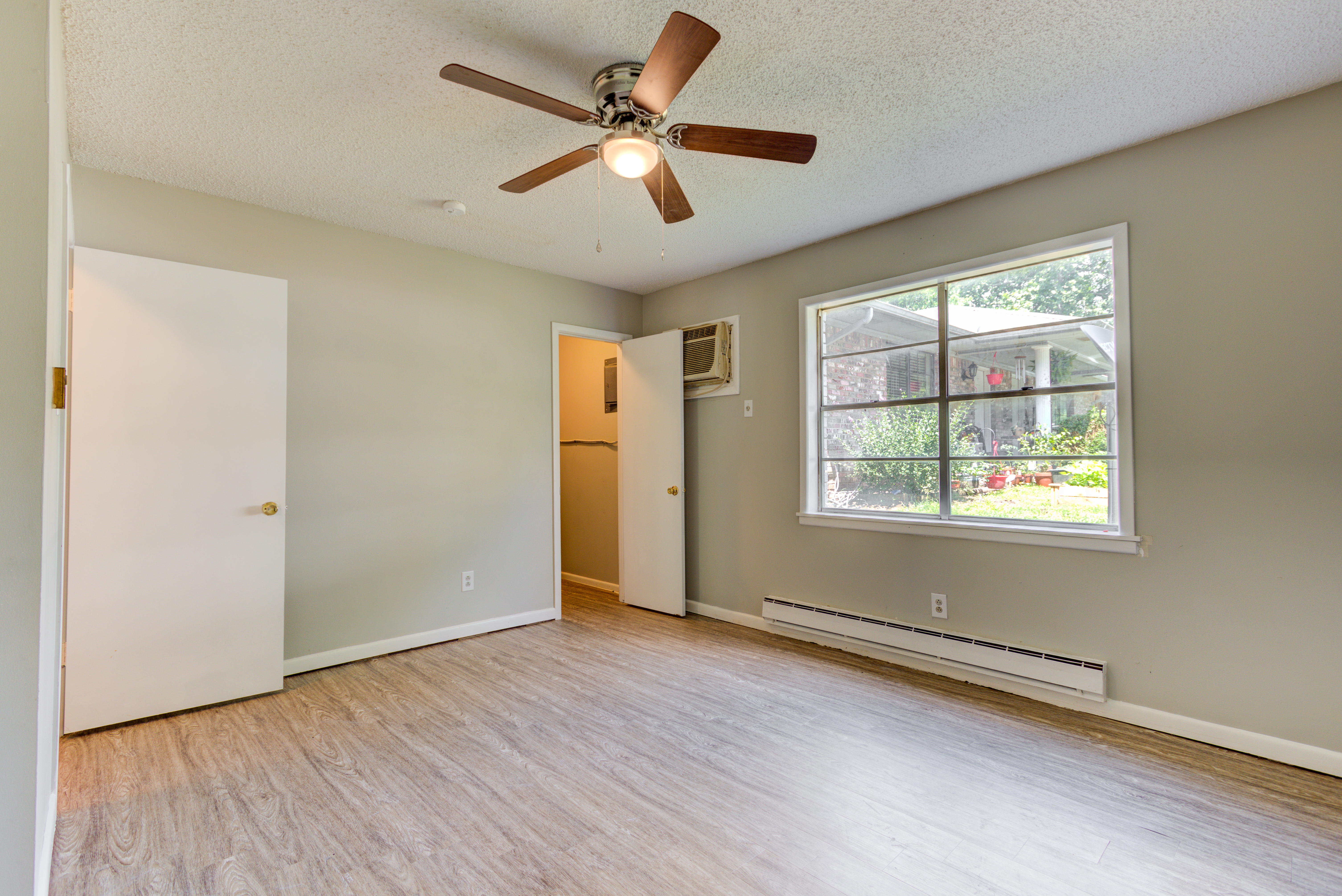MF-09-The Grove Apartments 3 of 12
