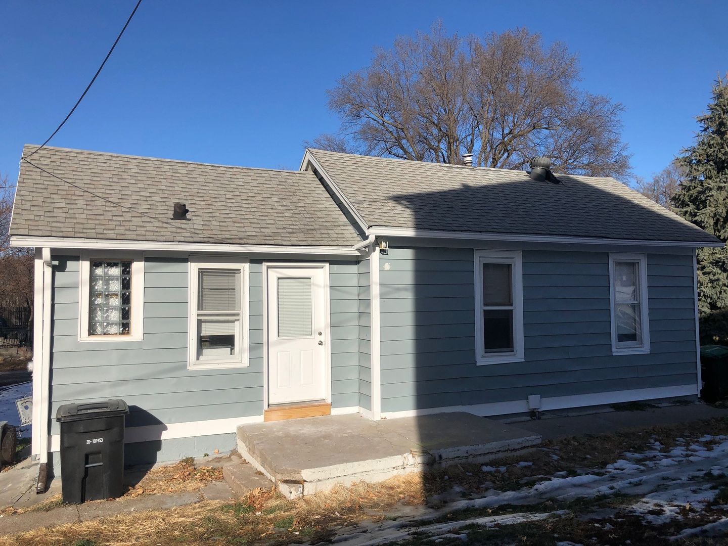 Omaha House: 1726 S 18th