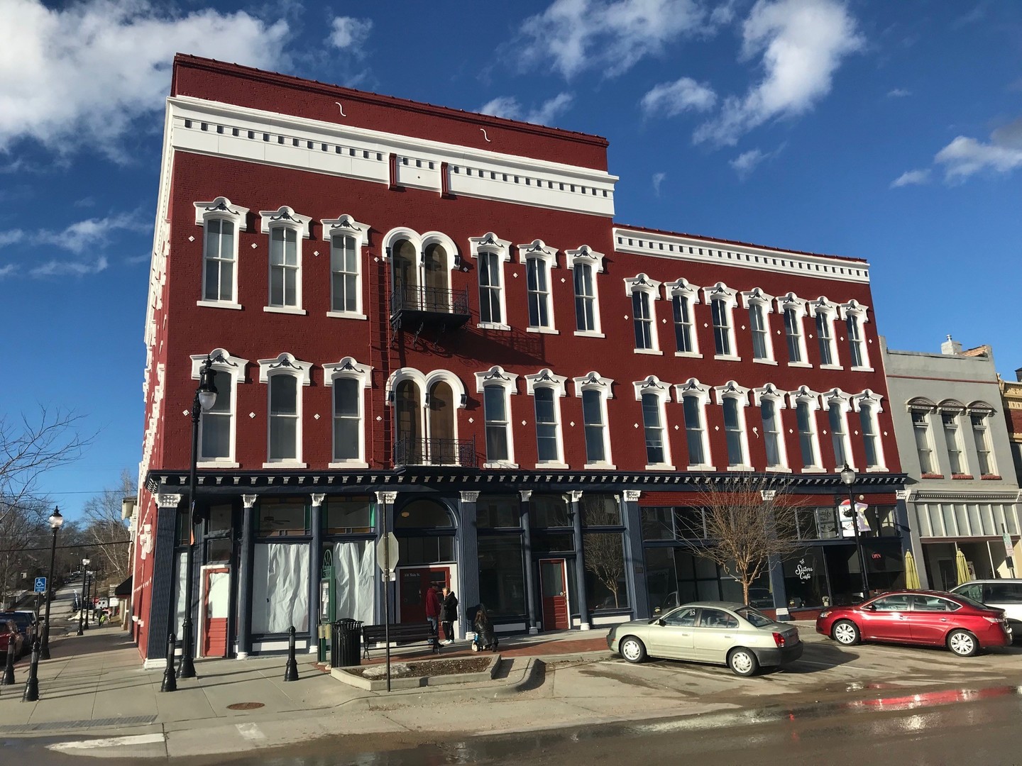 Plattsmouth Apartment: 546 Main Street