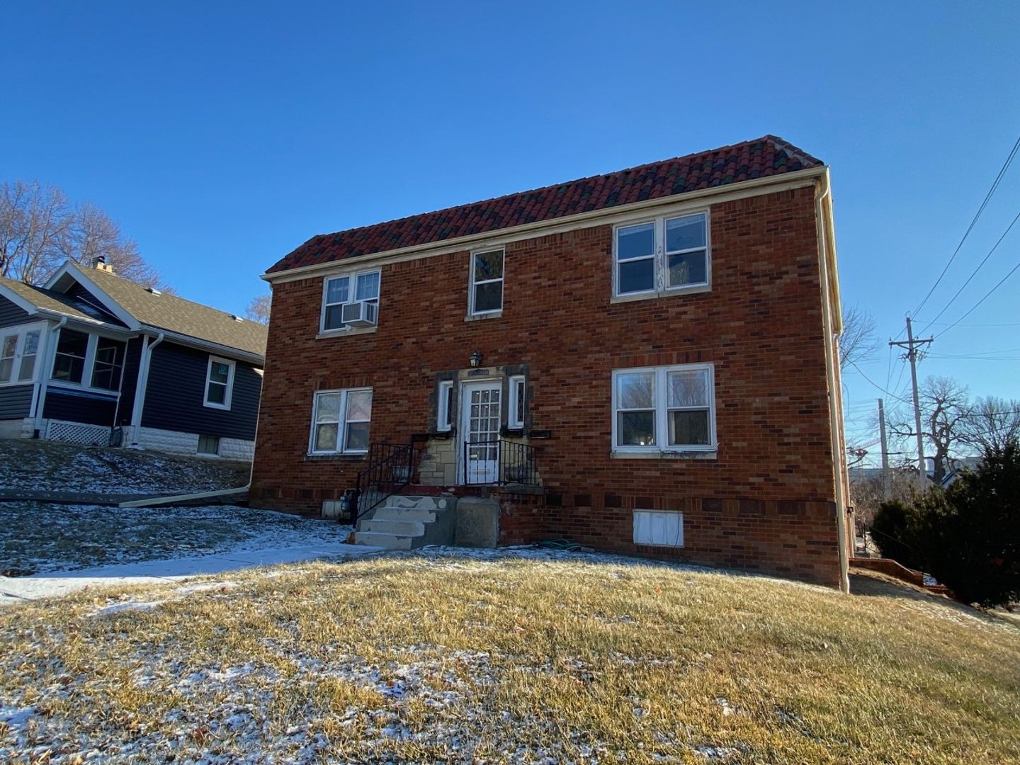 Omaha Apartment: 4339 Wakeley