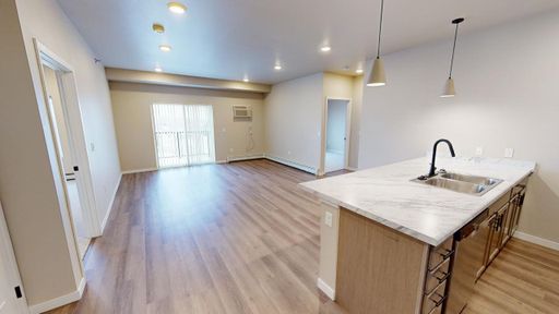 1631 4th Street NE, Unit 200, Watertown, SD 57201