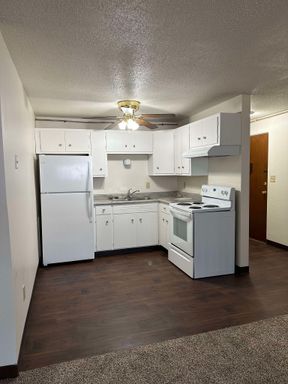 512-514 30th Ave N #03 – photo 1