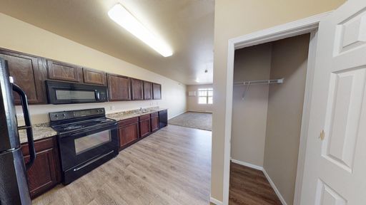Studio Living at Burlington – photo 1