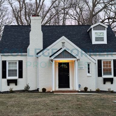 1231 BROOKWOOD DR Available 6/1/2027-28 and 6/1/2028-2029 Fully FURNISHED (Short/Long Term) – photo 1