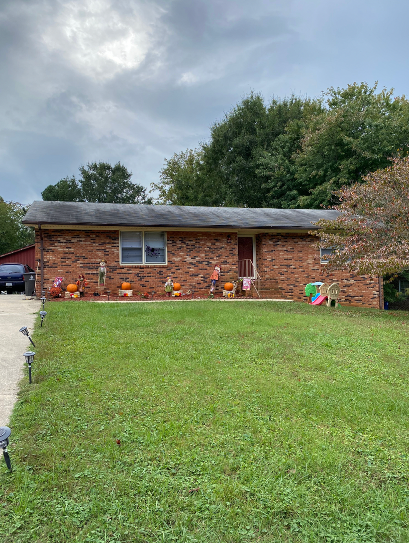 Winston Salem Apartment: 926 Long Dr