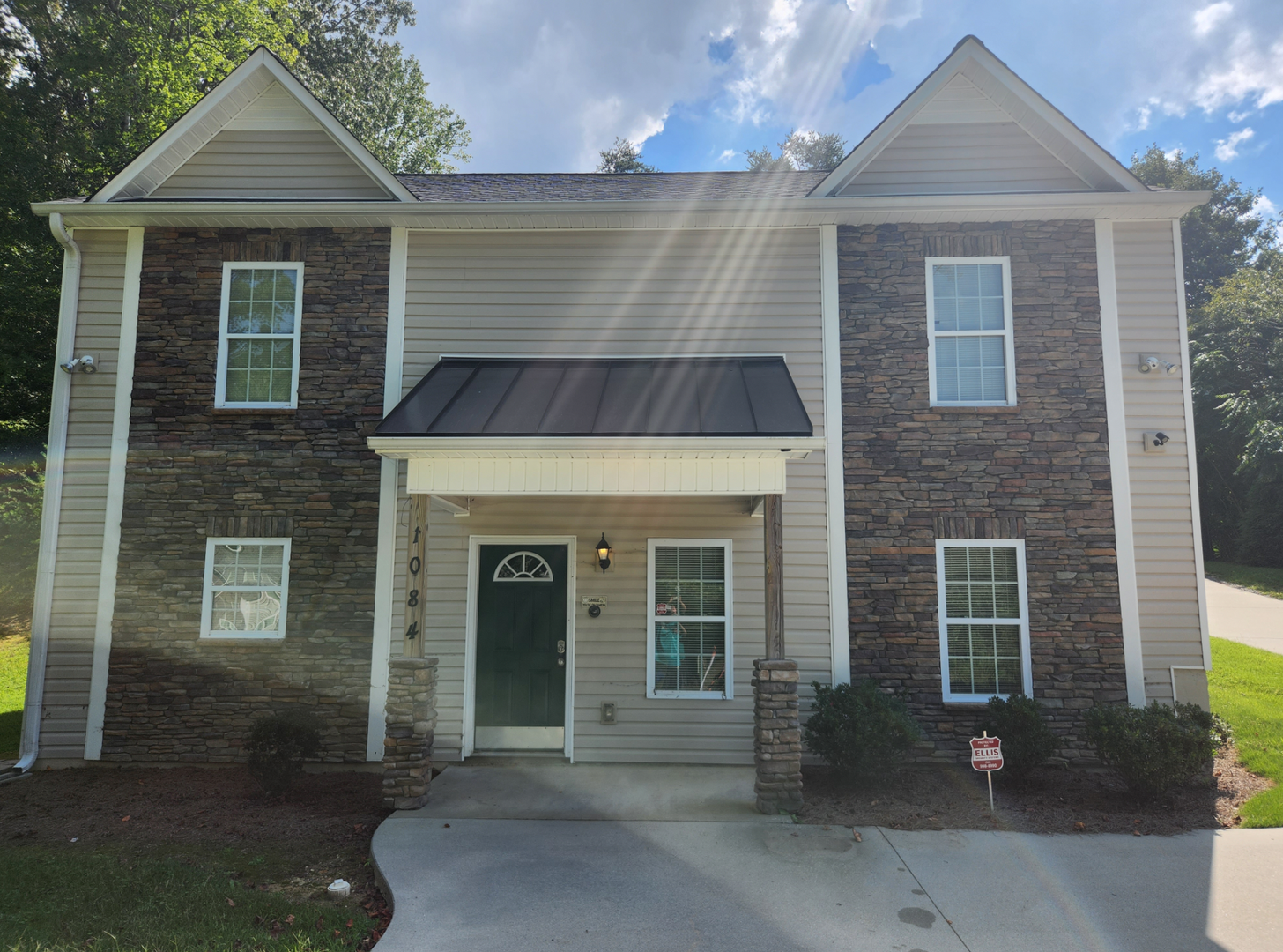Winston Salem Apartment: 1084 Ranch Dr