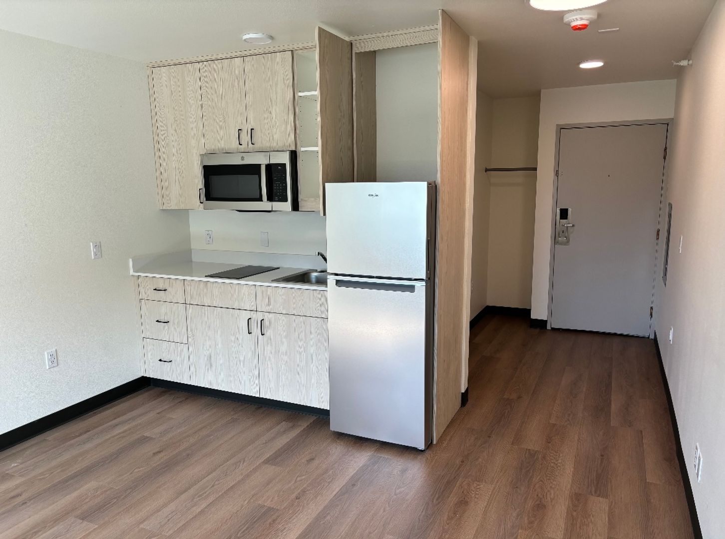 Gresham Apartment: Abigail Court