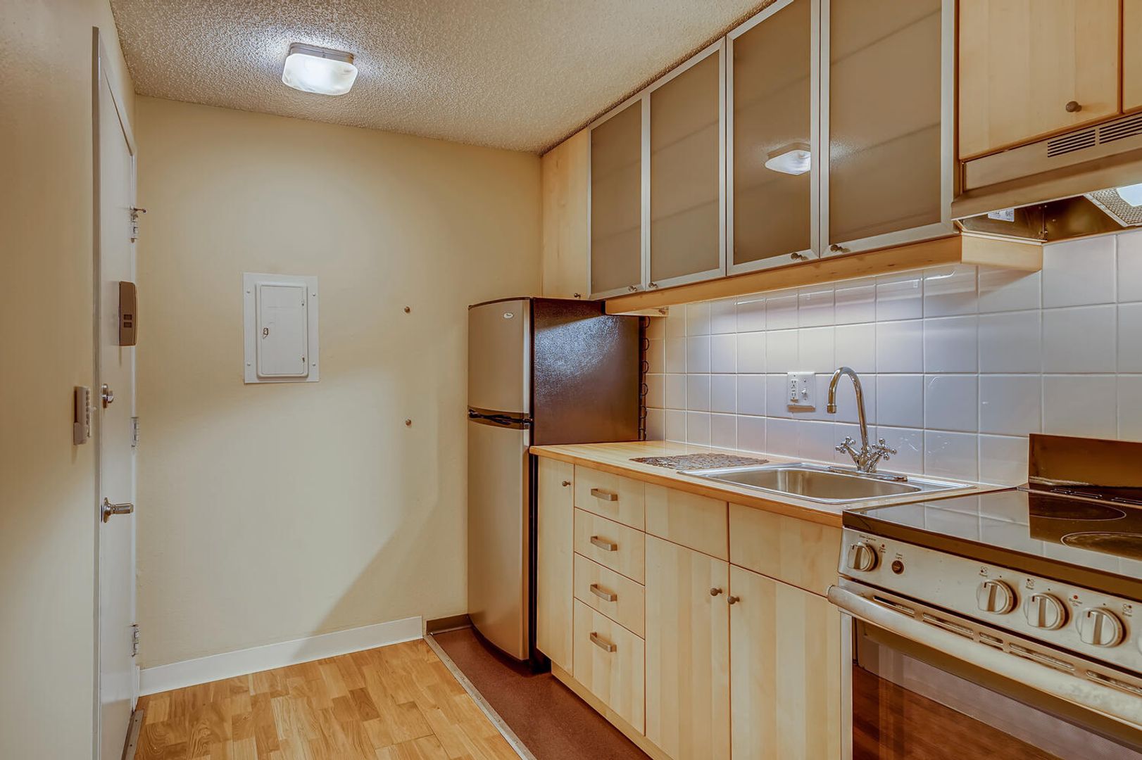 Portland Apartment: Curry Court