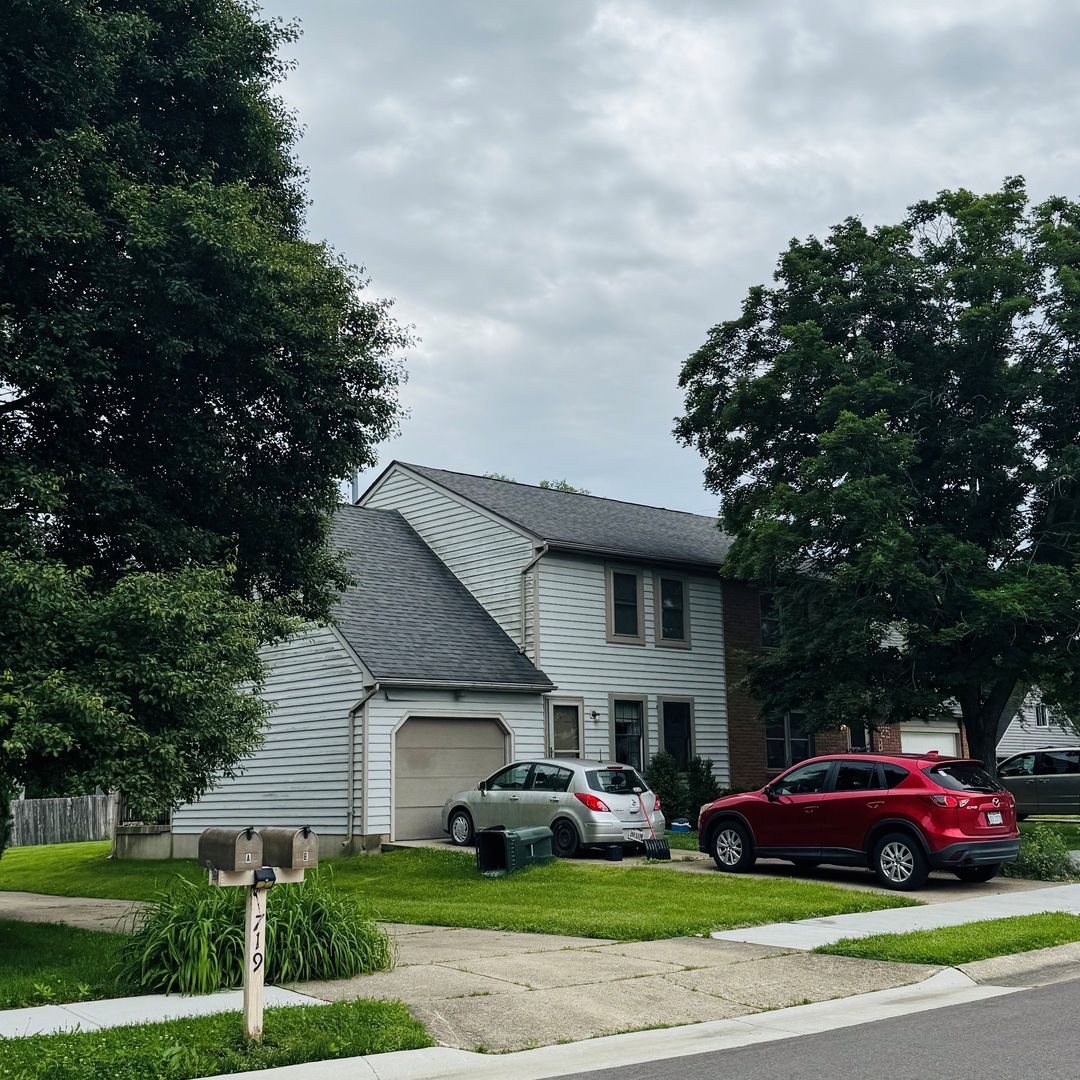 Oxford Apartment: 725 Daniel Dr.