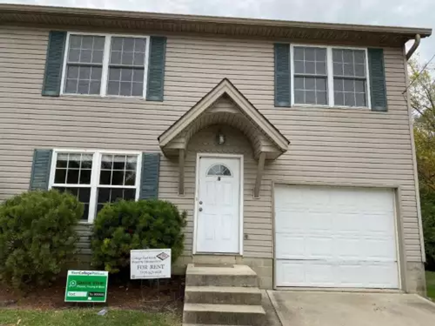 Oxford Apartment: 416 N. Beech St.
