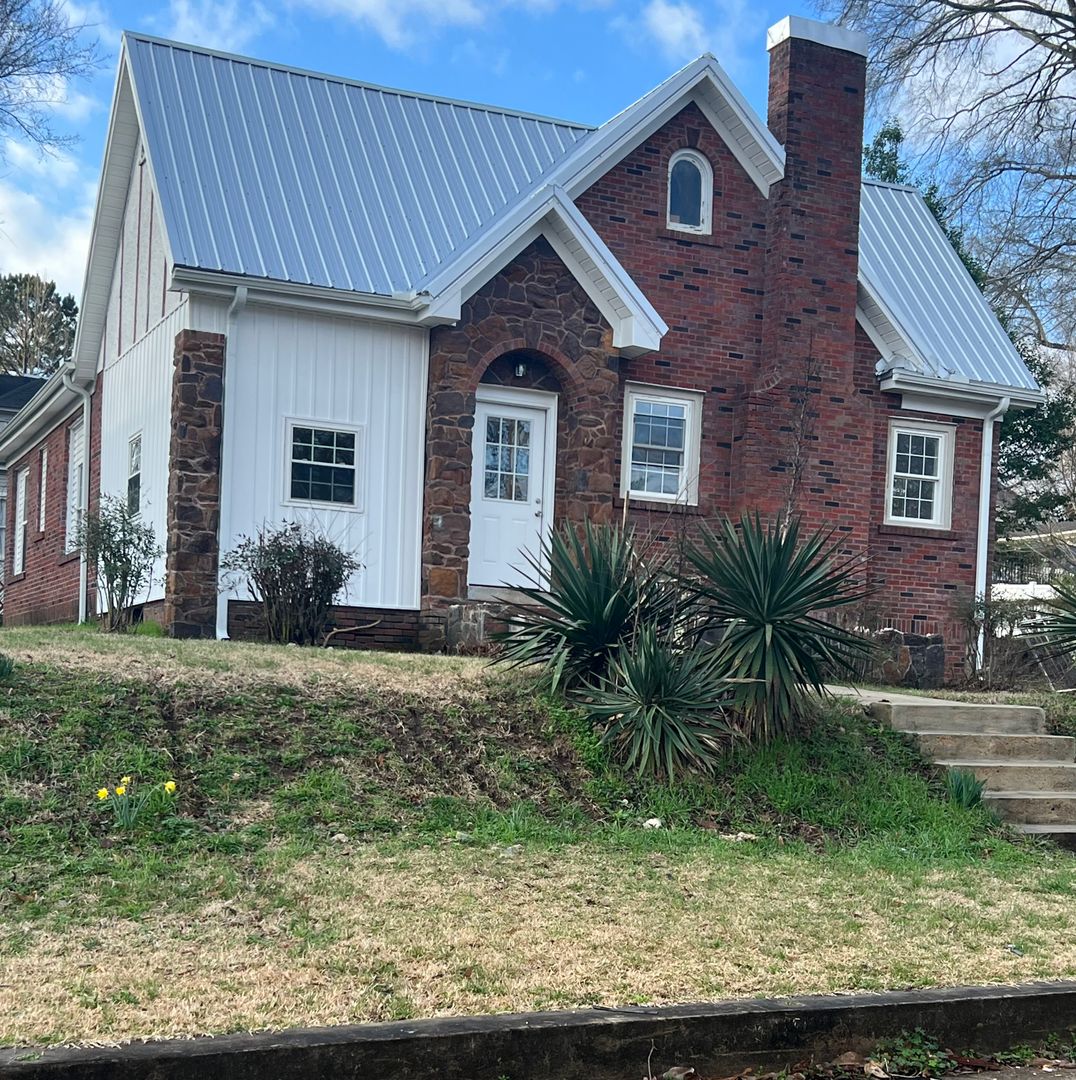 Water Valley House: 205 Panola Street