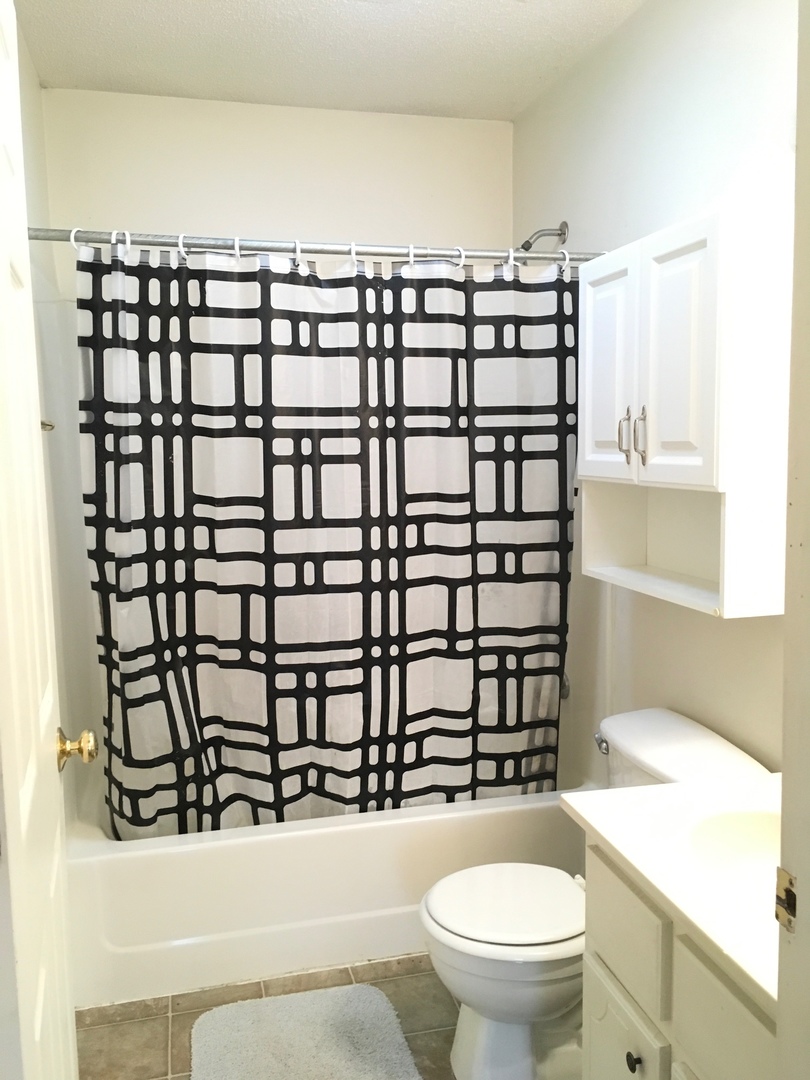 Oxford House: 270 Pine Drive