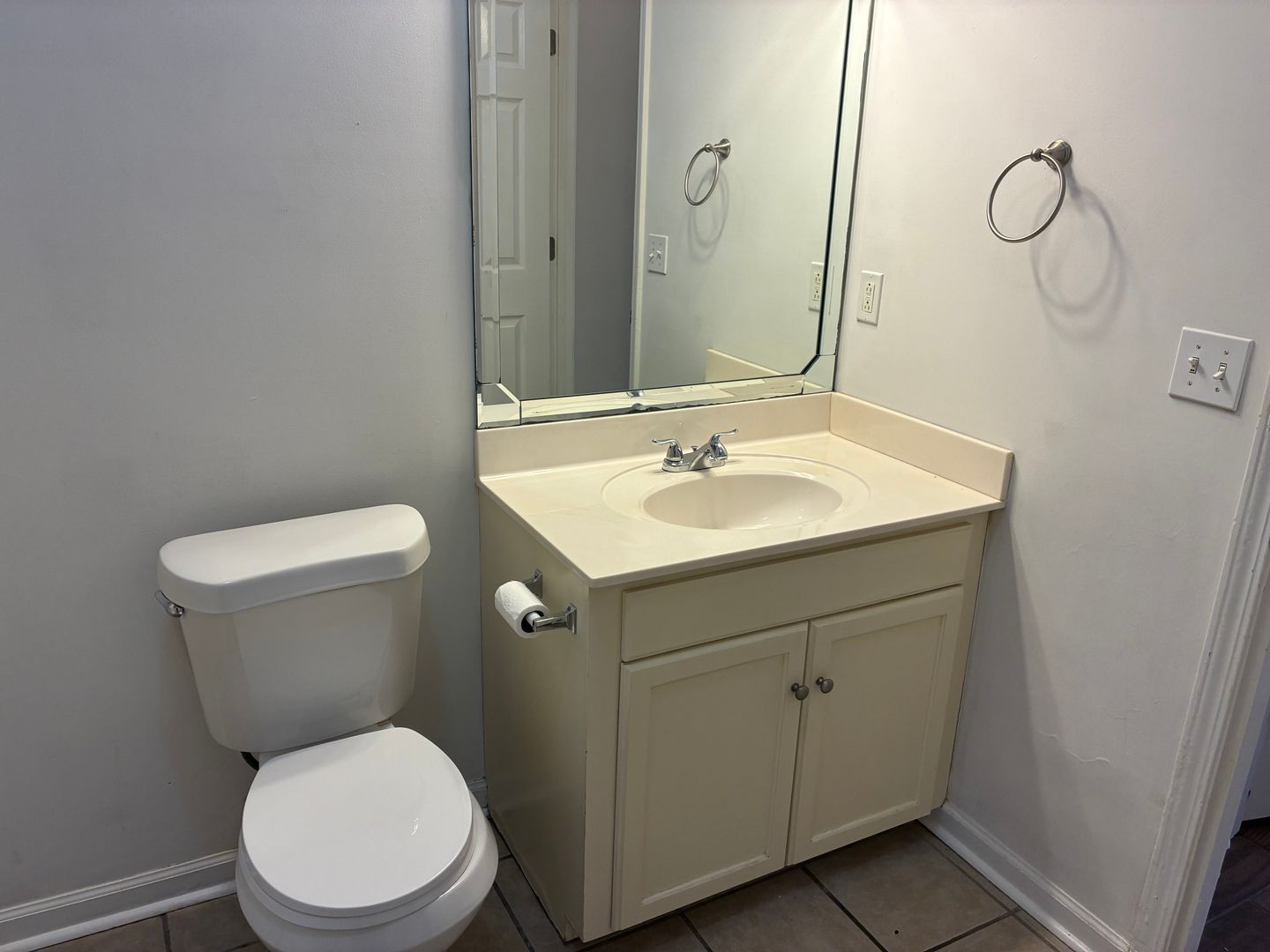 125 Cypress Glen 4 of 12