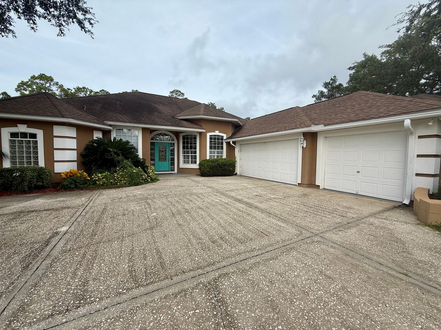 Fleming Island House: 1700 Country Walk Dr