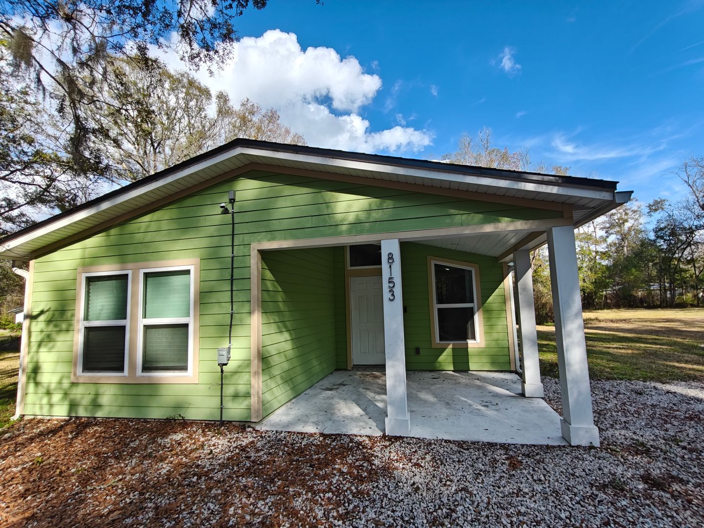 Jacksonville House: 8153 Thrasher Avenue