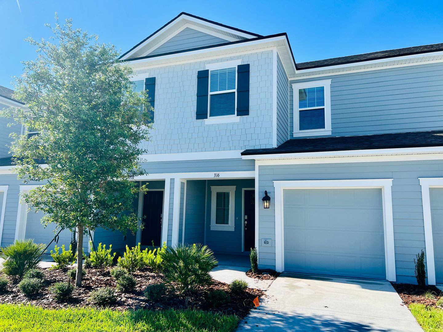 Jacksonville Townhome: 316 Anthony Dr