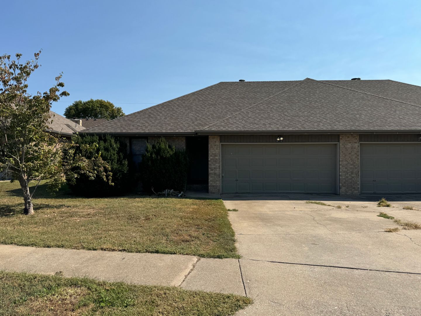 Springfield House: 4114 S Franklin