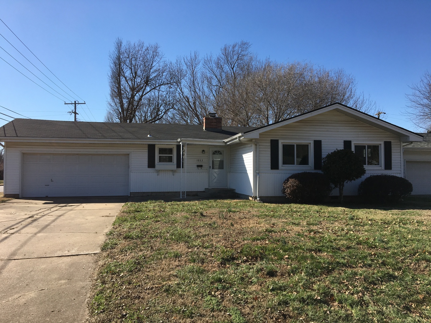 Springfield House: 1953 S Missouri