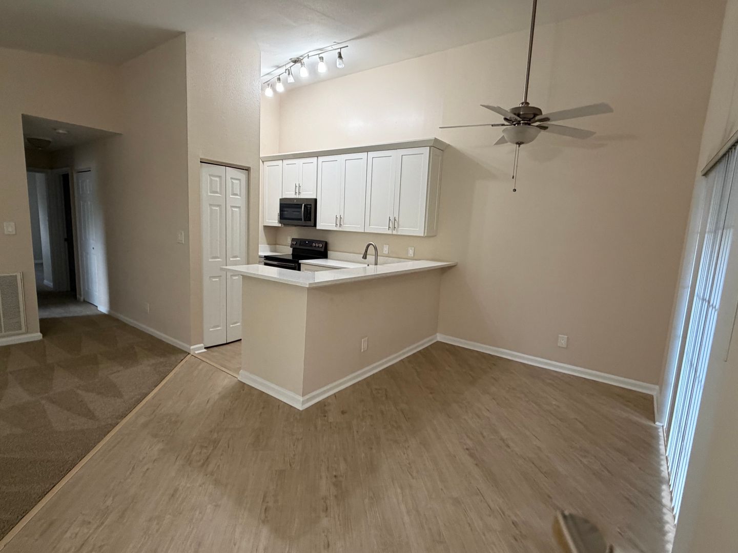 Deerfield Beach Apartment: 4450 Military Trail