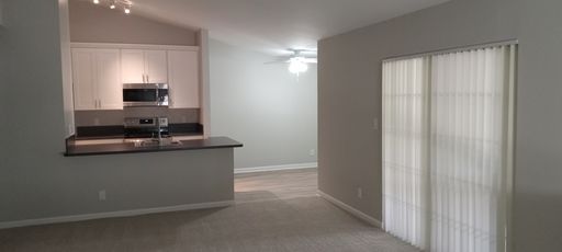 896 N.W. 45th St. #012 – photo 1