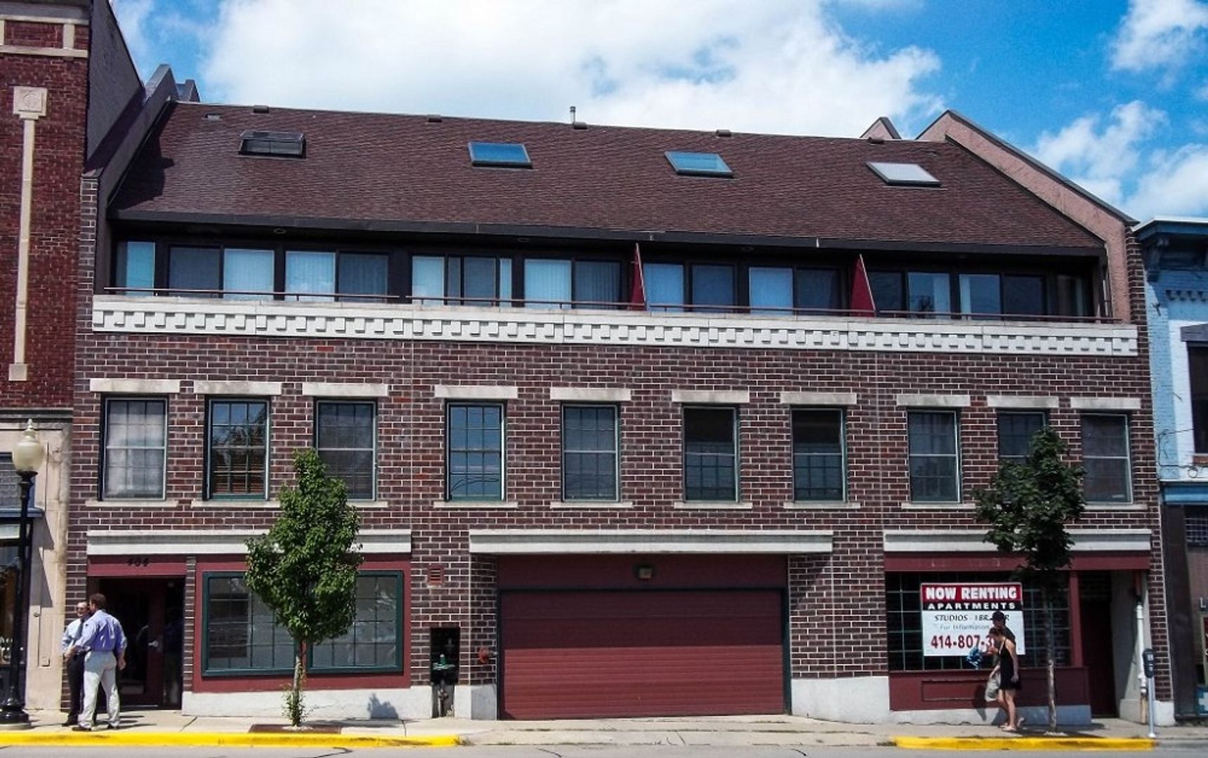 Madison Apartment: 404 E Wlson Street