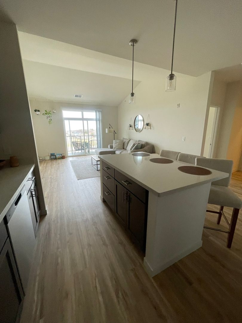 Sun Prairie Apartment: 143 Wildwood Street