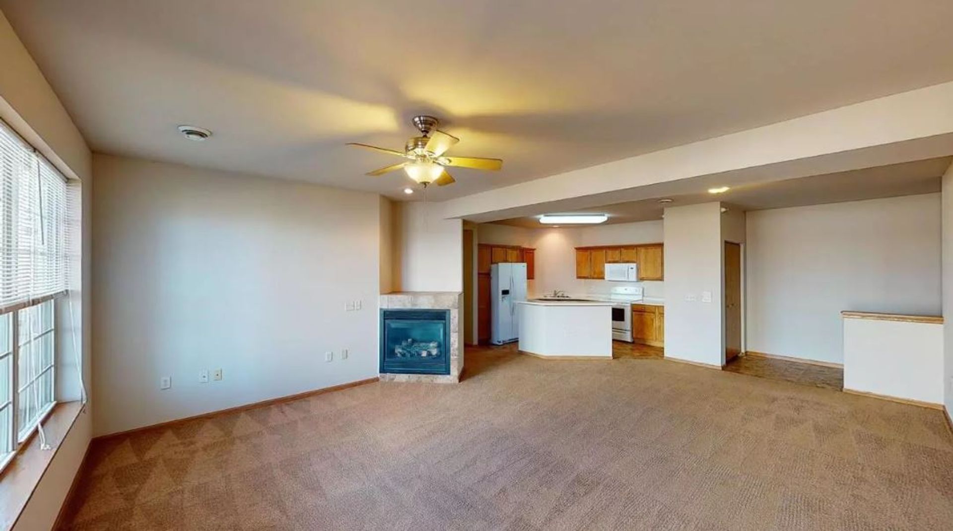 Sun Prairie Apartment: 2987 Providence Street
