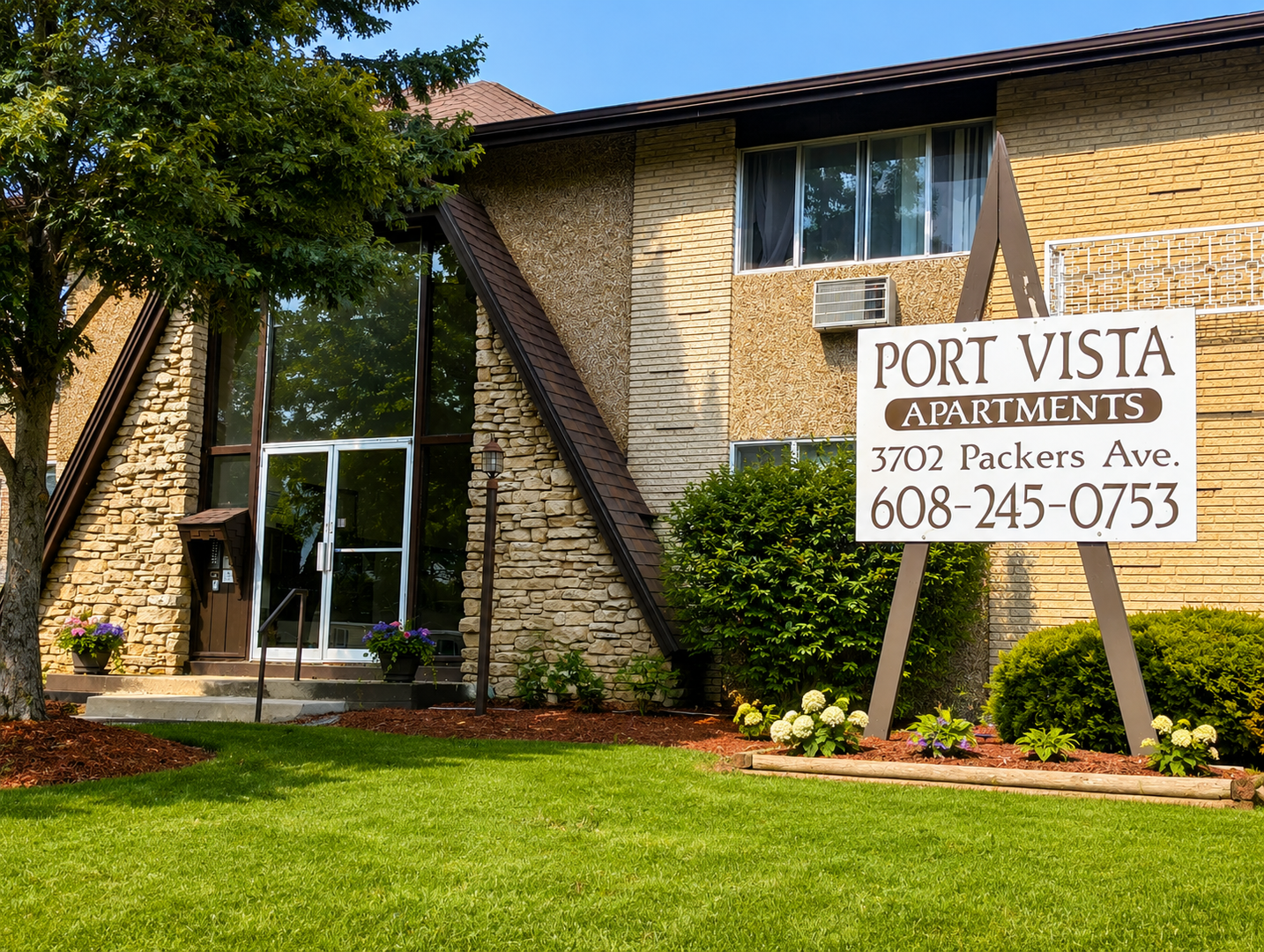 Madison Apartment: 3702 Packers Avenue