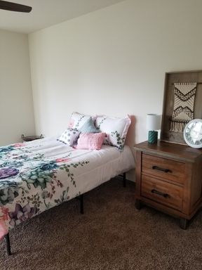 Spacious 1 Bedroom Available 8/1/2026 – photo 1