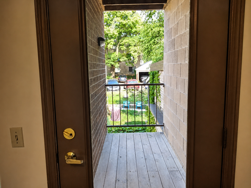 AVAILABLE SEPTEMBER 1ST LAKE FRONT STUDIO | ONE MONTH FREE!! | 404 E Wilson Street – photo 1