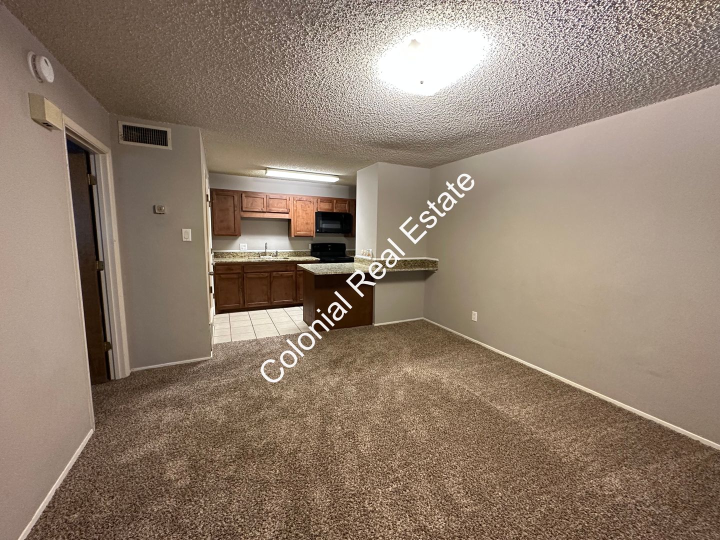Clovis Apartment: 3517 Adenmor Ct