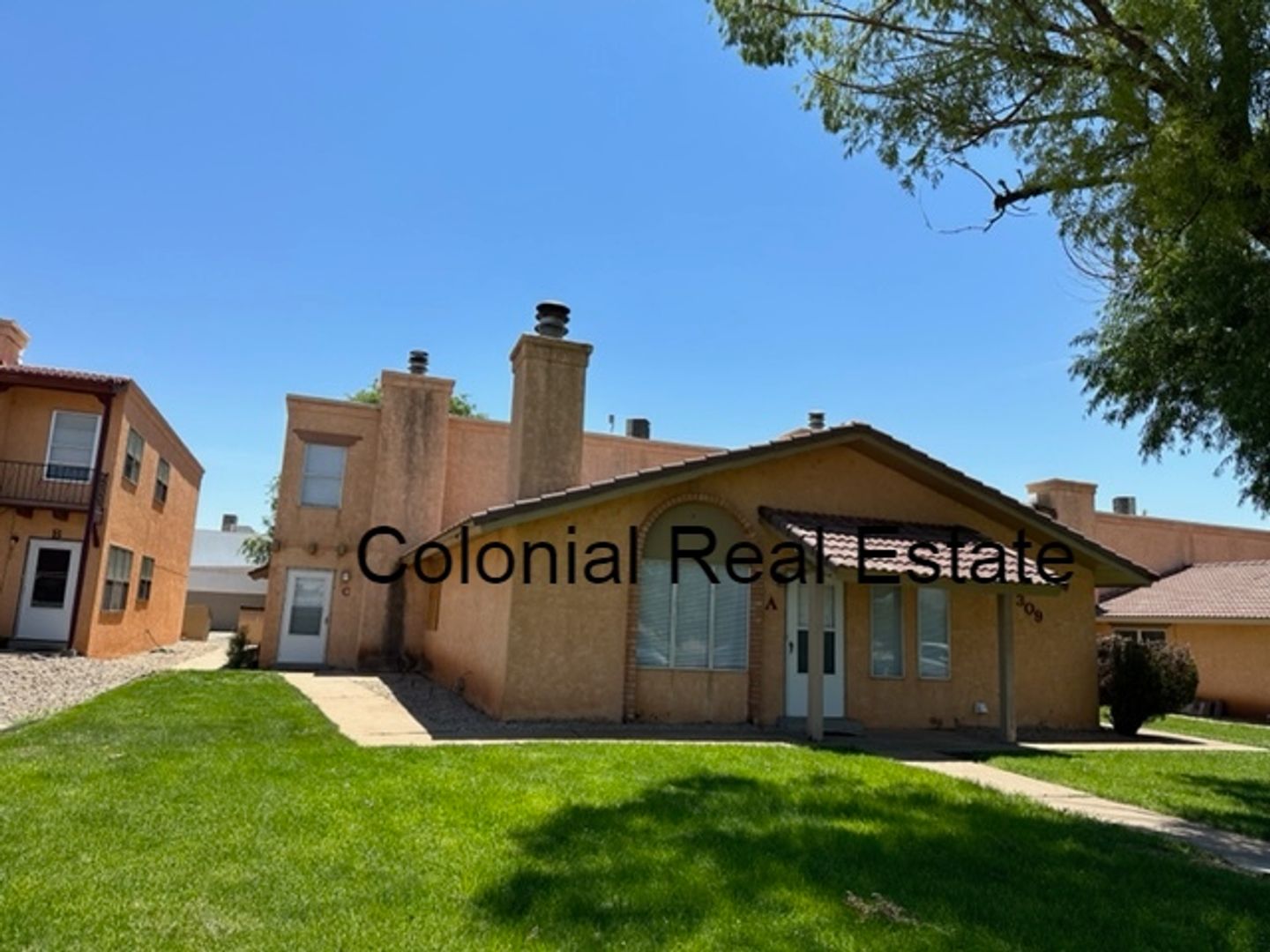 Clovis Apartment: 309 Innsdale