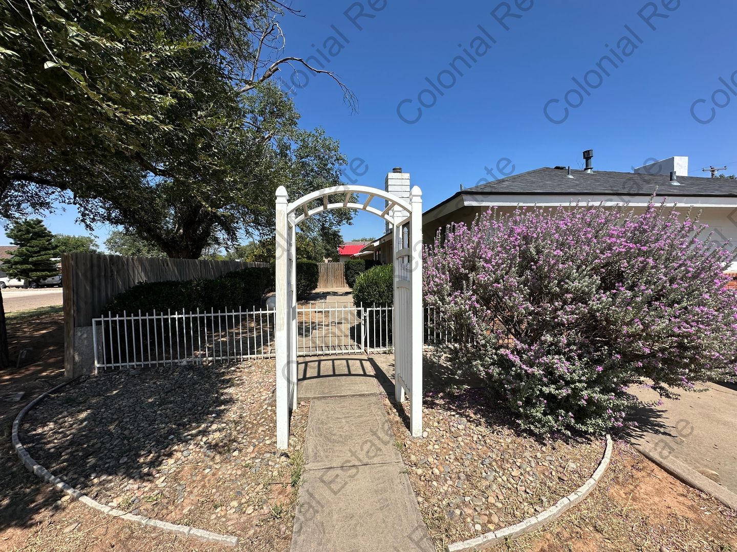 Clovis Apartment: 801 Walnut