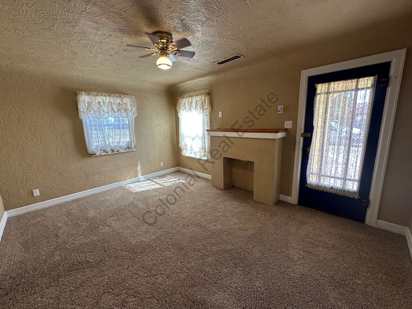 1208 Ross Street 3 of 10