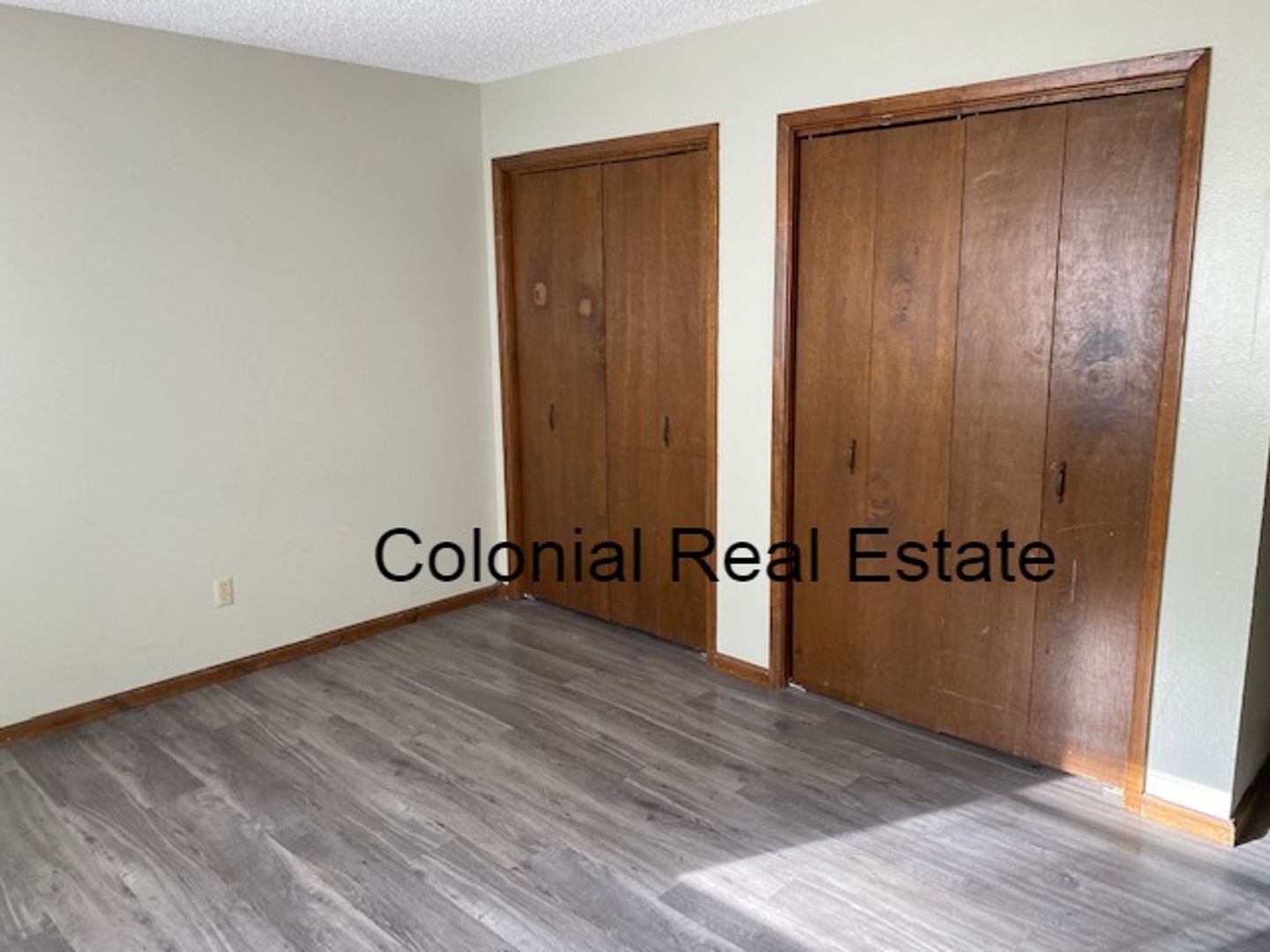 Clovis Apartment: 720 Laurelwood