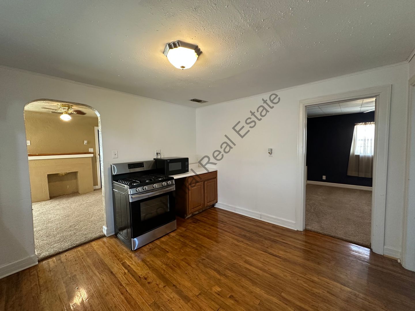 1208 Ross Street 4 of 10