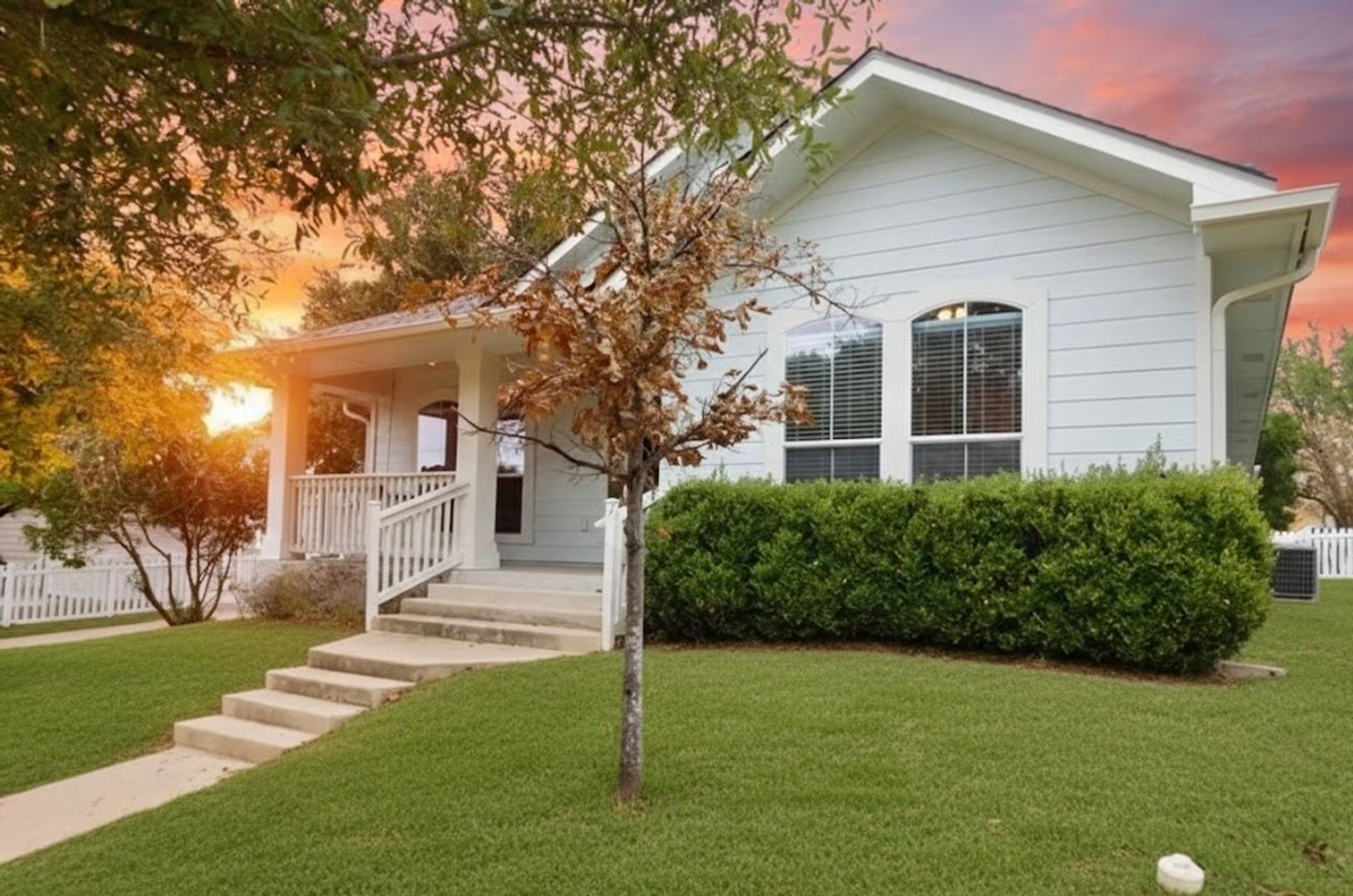 Cedar Park House: 210 Lollipop Ln