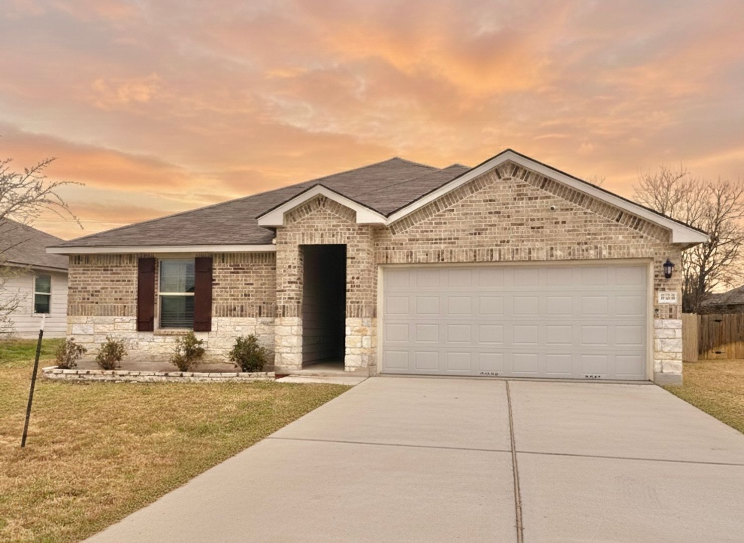 Killeen House: 5202 Karen Green Dr