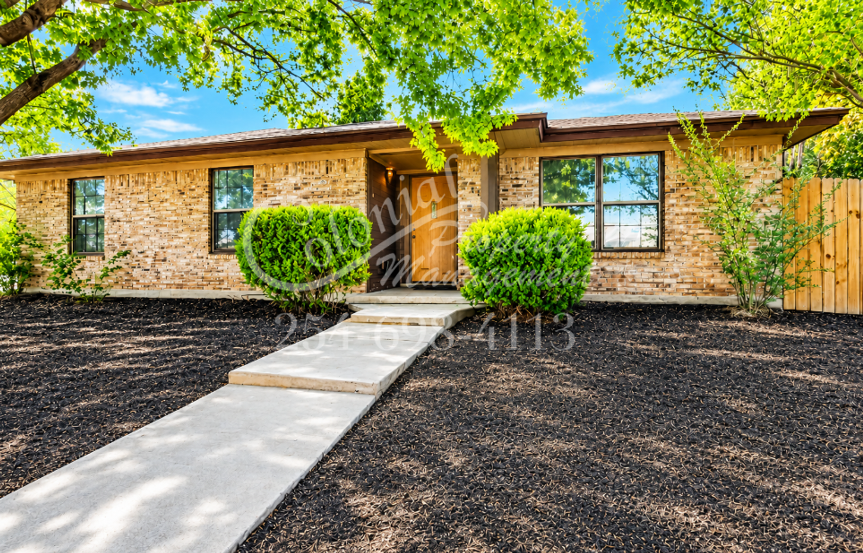 Killeen House: 1702 Topaz Rd