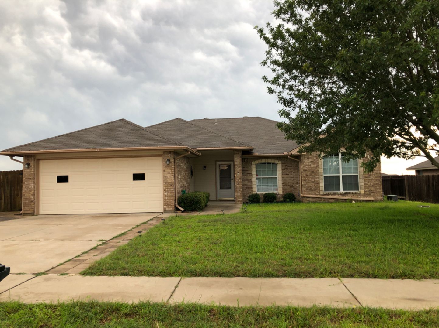 Killeen House: 402 Ali Dr