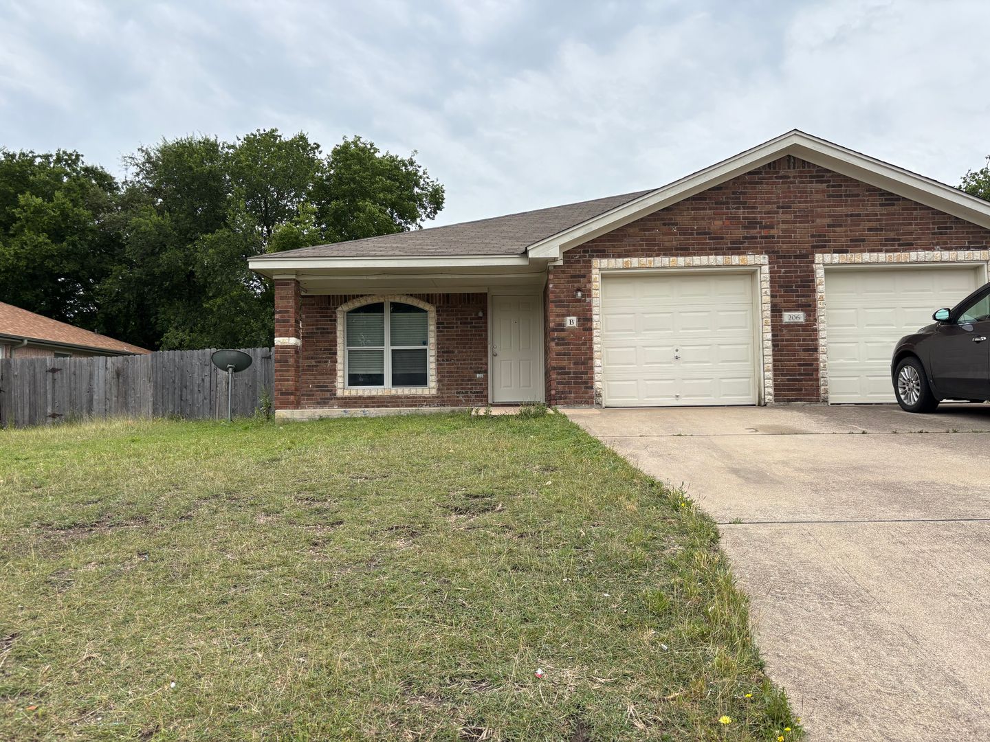 Harker Heights Apartment: 206 Dale Earnhardt Dr
