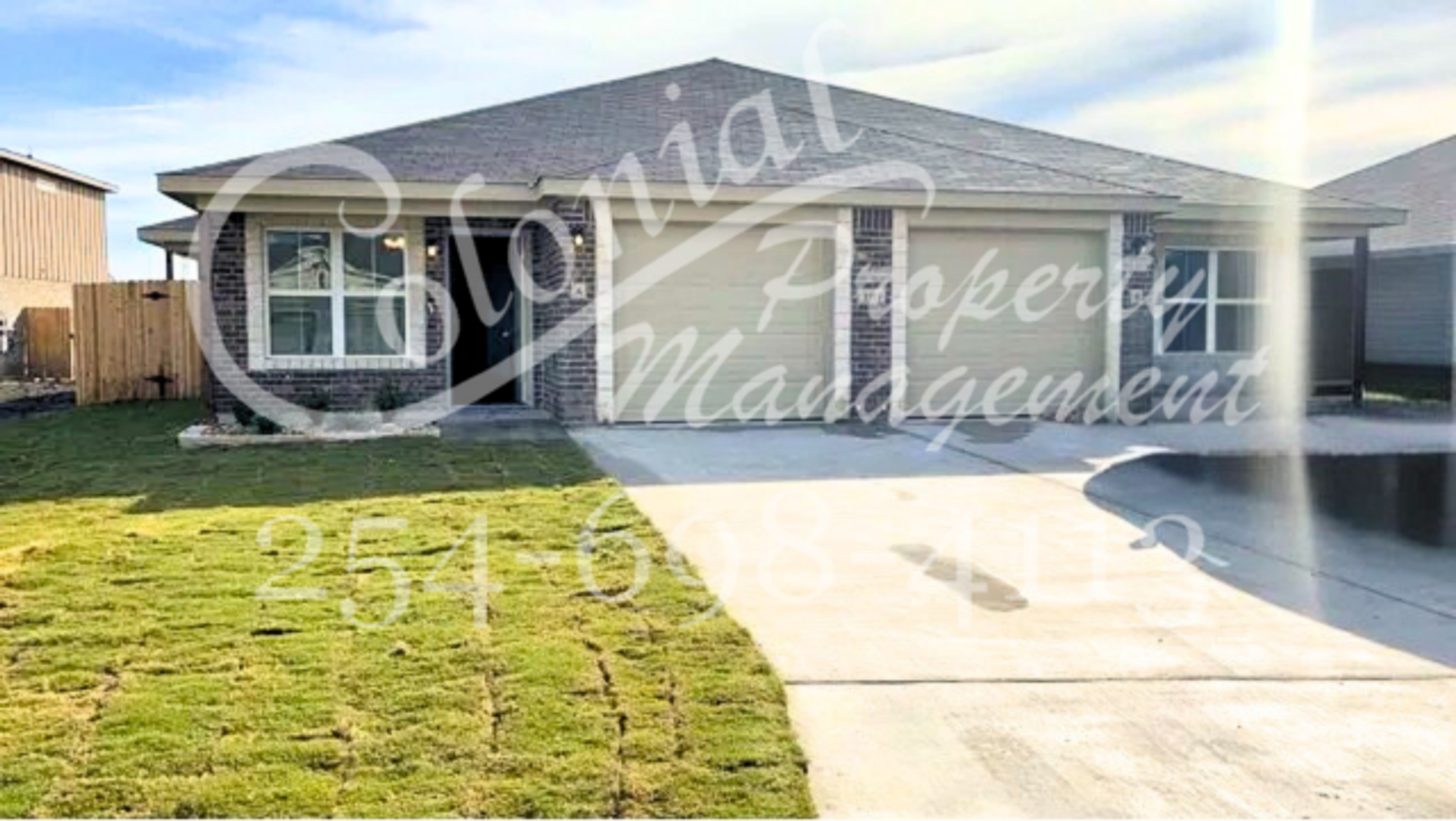 Temple House: 3105 Ochiltree Unit A