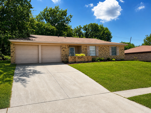 626 Manning Dr – photo 1