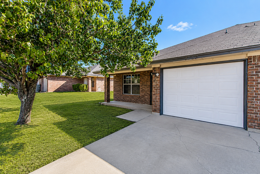 4308 Acorn Creek Trl – photo 1