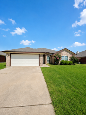 2405 Wisteria Ln. – photo 1
