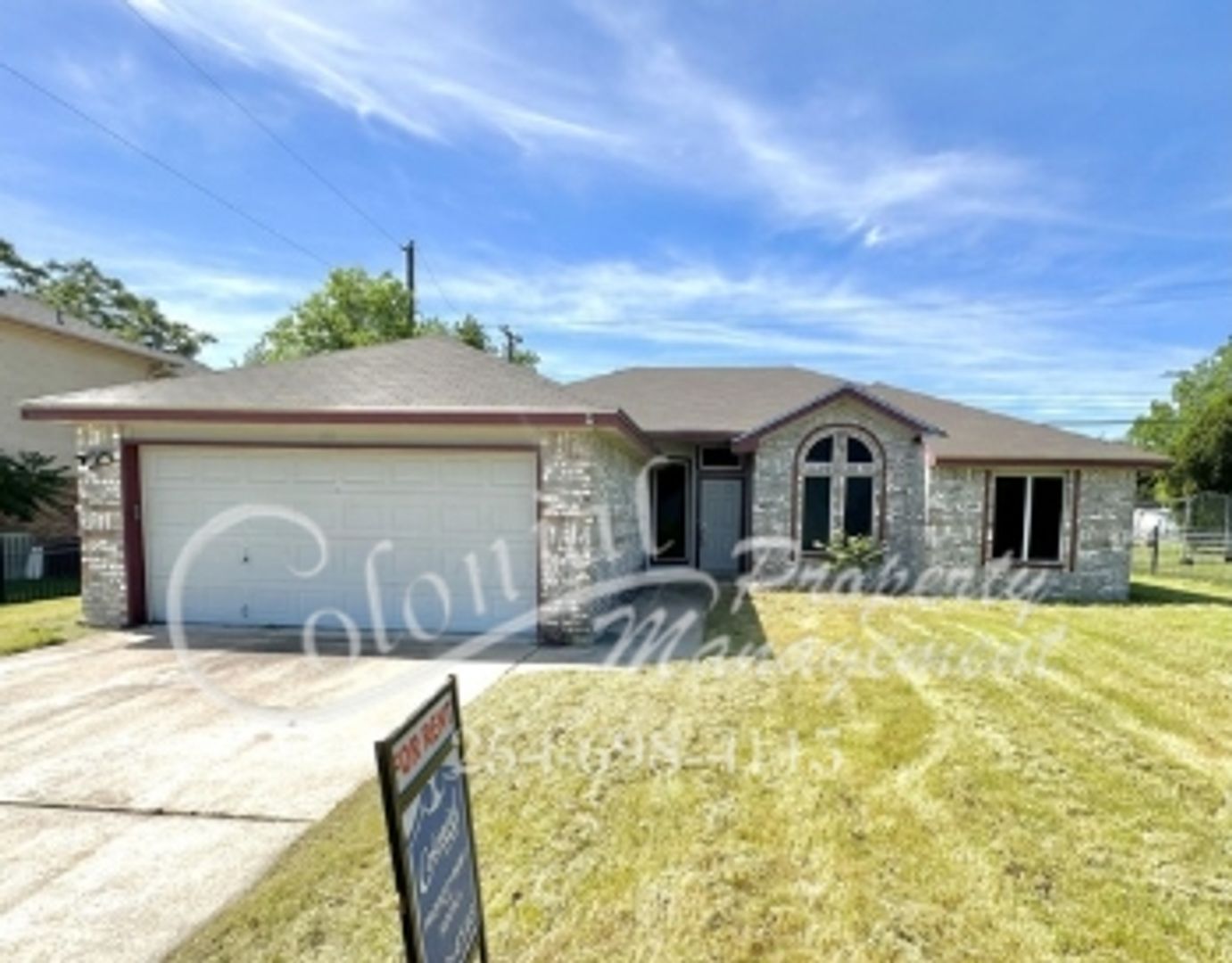 Killeen House: 1100 Clairidge Ave