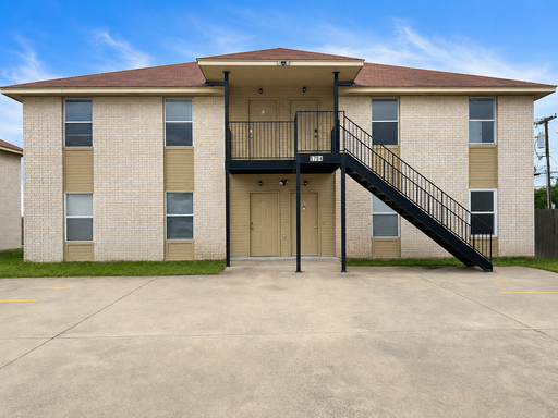 5704 Greengate Dr Unit D – photo 1