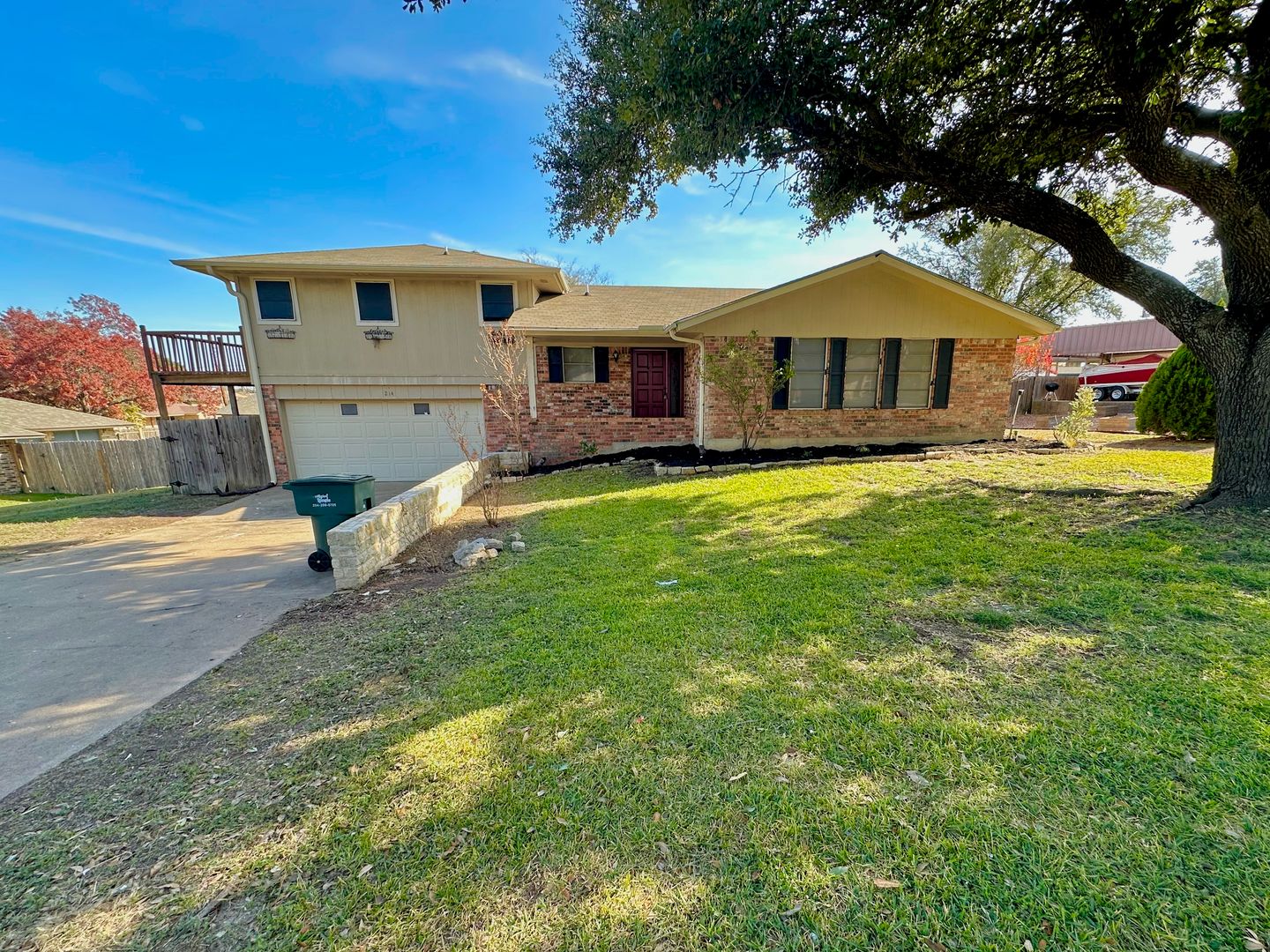 Temple House: 214 Timberline St