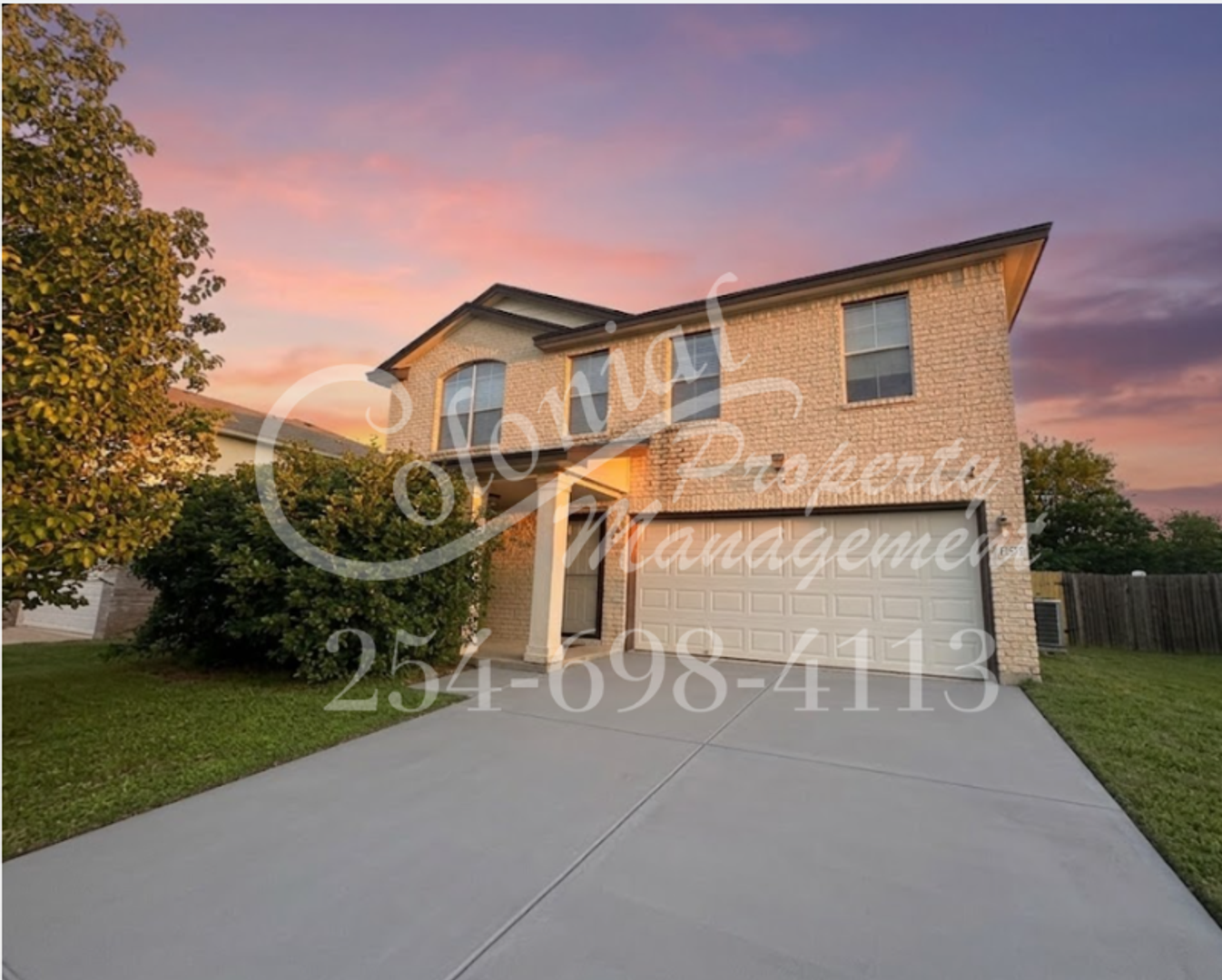 Leander House: 1002 Clayton Dr.